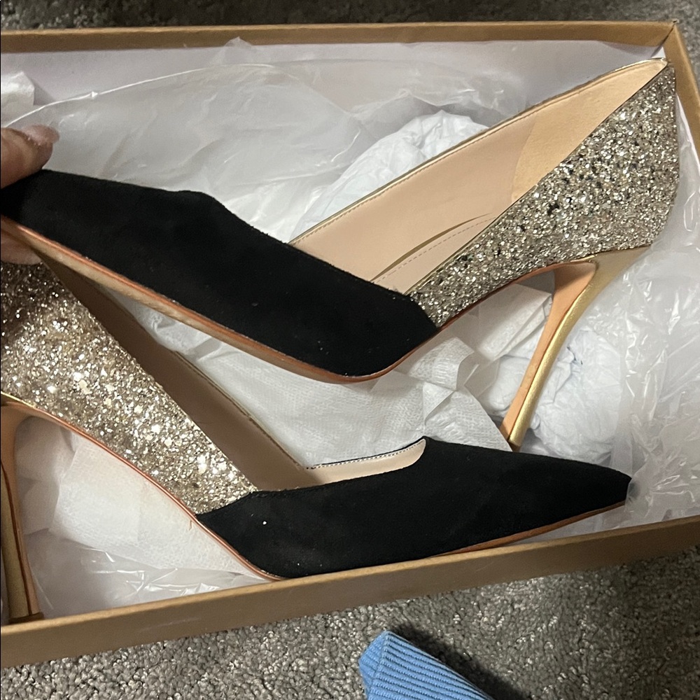 Elegant Black and Gold Glitter Heels